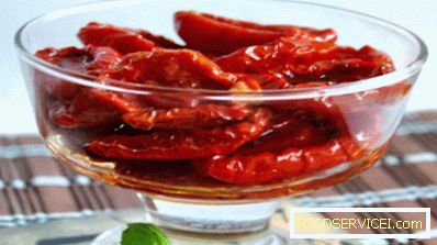 Canned dried tomatoes
