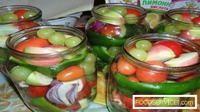 Pickled vegetables are easy and tasty