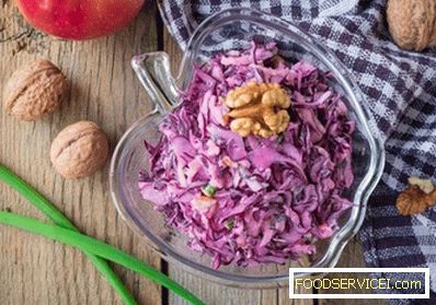 Red cabbage salad with nuts and apple